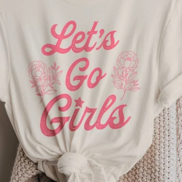 NWOT Off White & Pink Floral Country Western Oversized Short Sleeve Graphic Tee - Picture 2 of 2